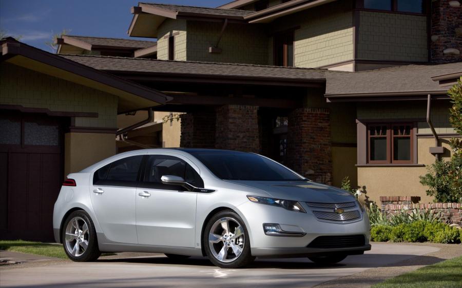  Chevrolet Volt Production Show Car 2011 года  (фото 9 из 55)